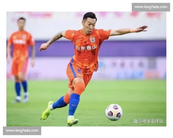 恒大对阵上港巅峰对决焦点战谁能掌控中超争冠主动权赛场风云再起 恒大对阵上港巅峰对决焦点战谁能掌控中超争冠主动权赛场风云再起