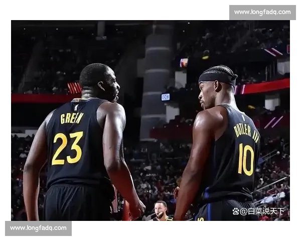 10月1日湖人对阵热火焦点之战詹姆斯与巴特勒巅峰碰撞前瞻 10月1日湖人对阵热火焦点之战詹姆斯与巴特勒巅峰碰撞前瞻