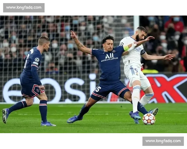 欧冠焦点战巴黎圣日耳曼对决马德里竞技强强碰撞前瞻谁主沉浮今夜看